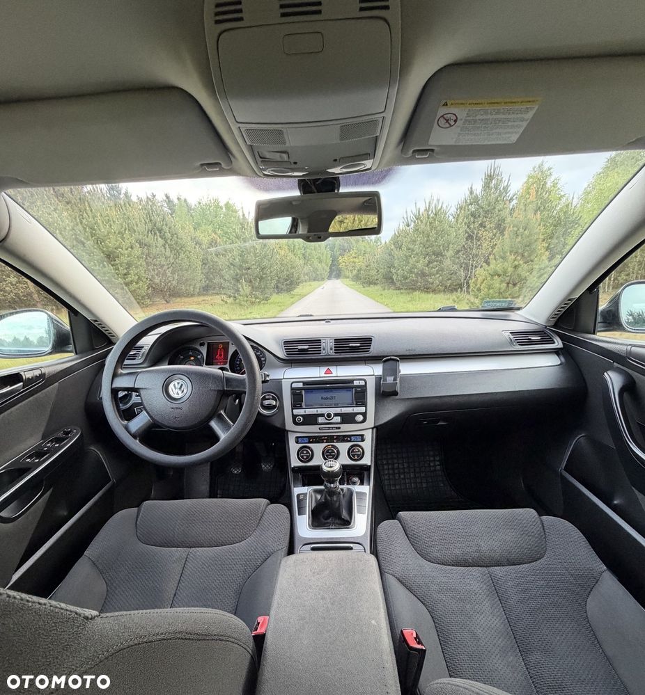 Volkswagen Passat 2.0 TDI Highline - 6