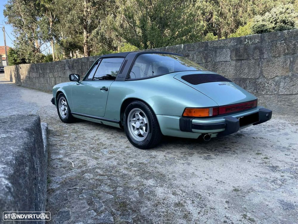 Porsche 911 Série G - 9