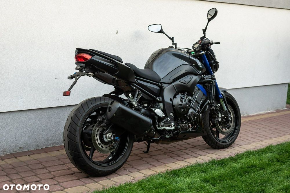 Yamaha FZ - 4