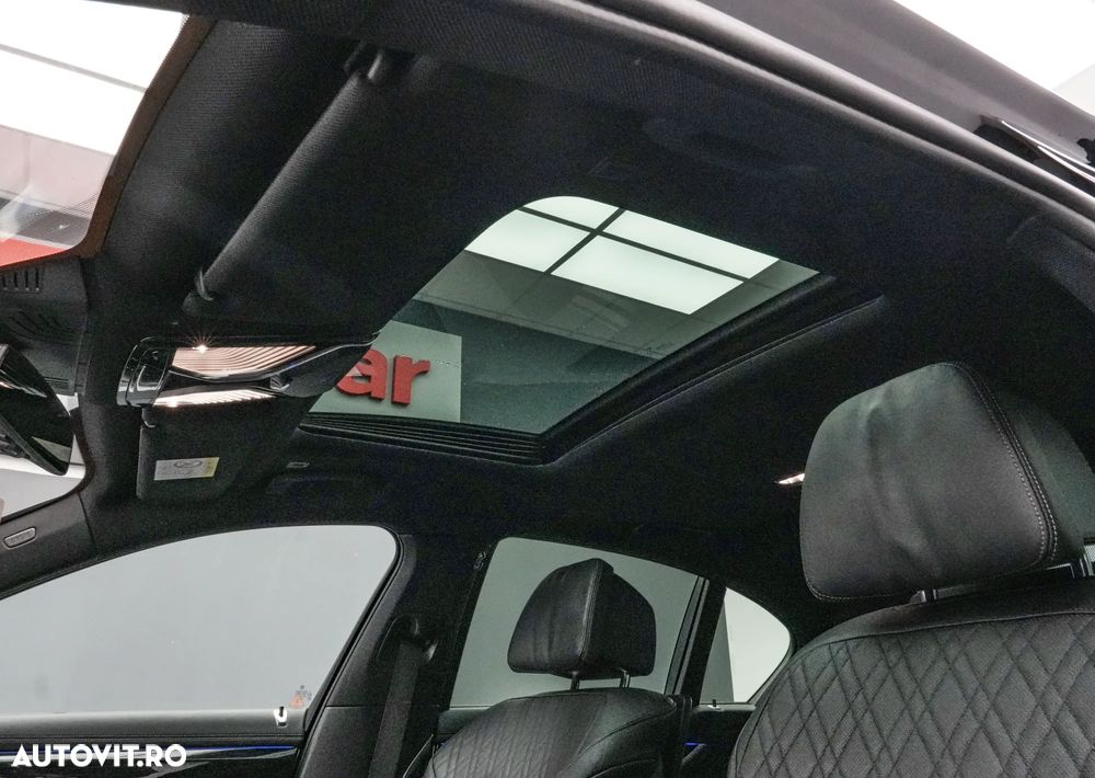 BMW Seria 7 750i xDrive - 8