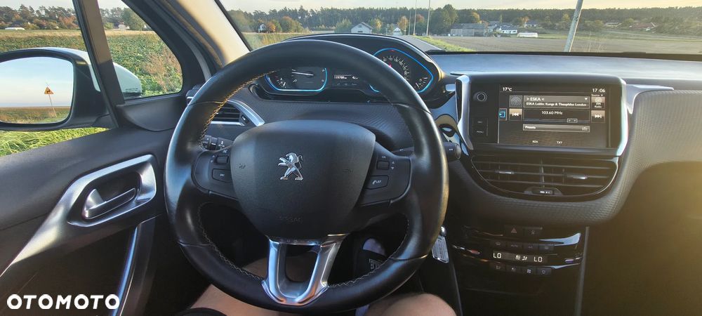 Peugeot 2008 - 31