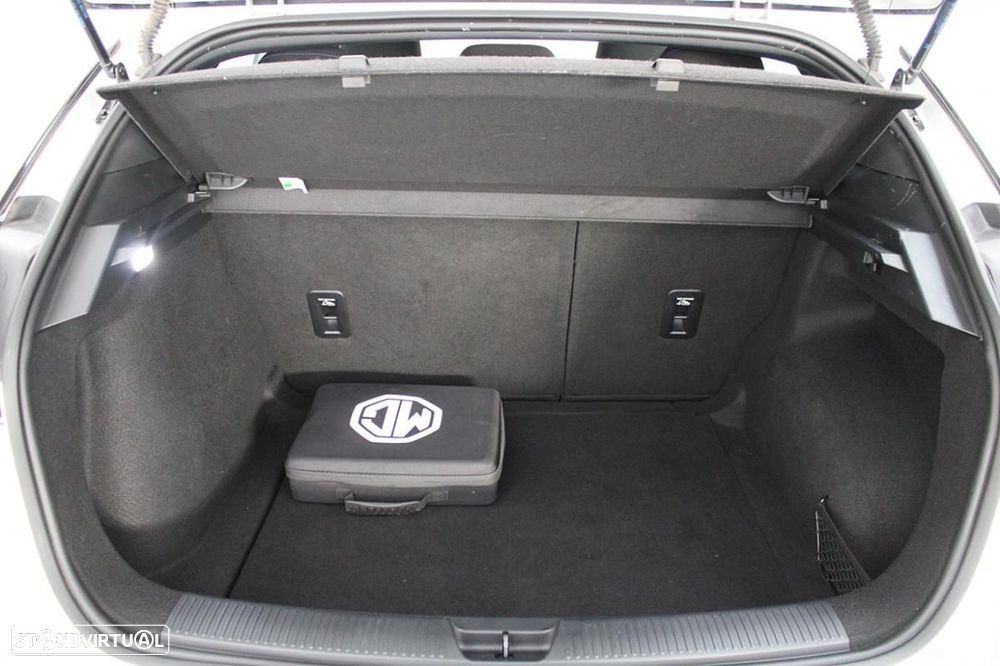 MG MG4 51 kWh Standard - 8