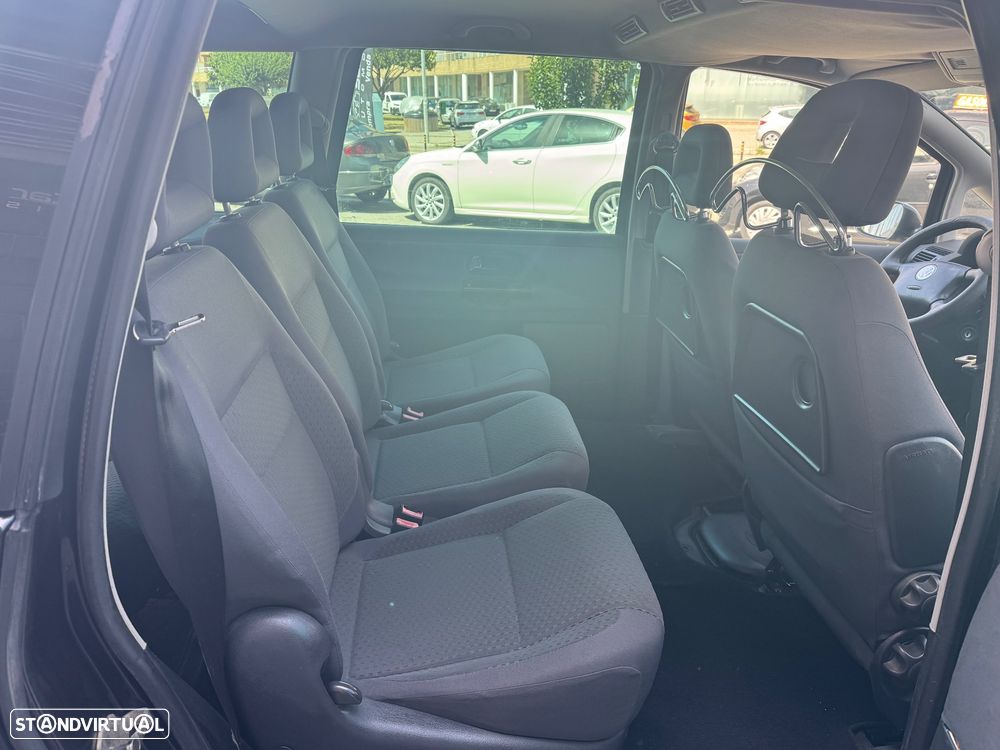 VW Sharan 1.9 TDi Highline ACD - 12