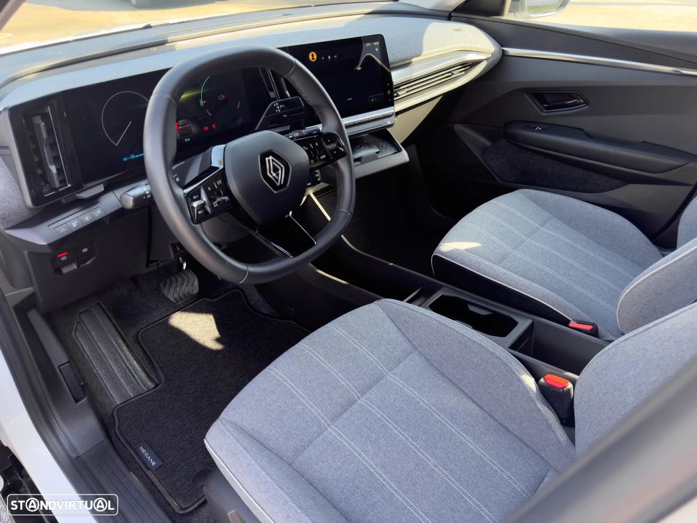 Renault Mégane E-Tech EV40 130hp standard charge Equilibre - 7