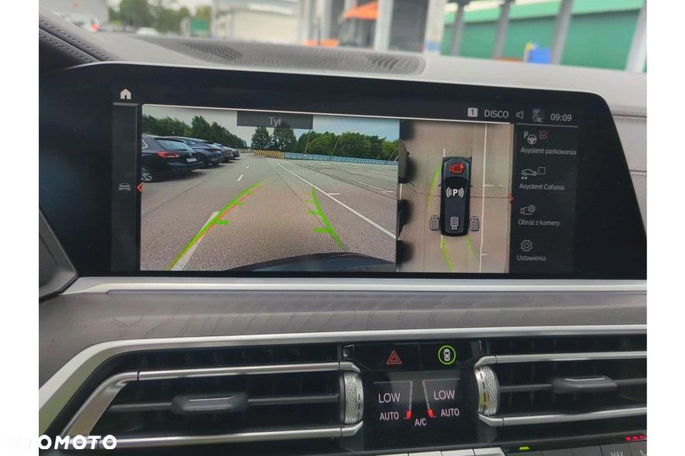 BMW X7 - 8