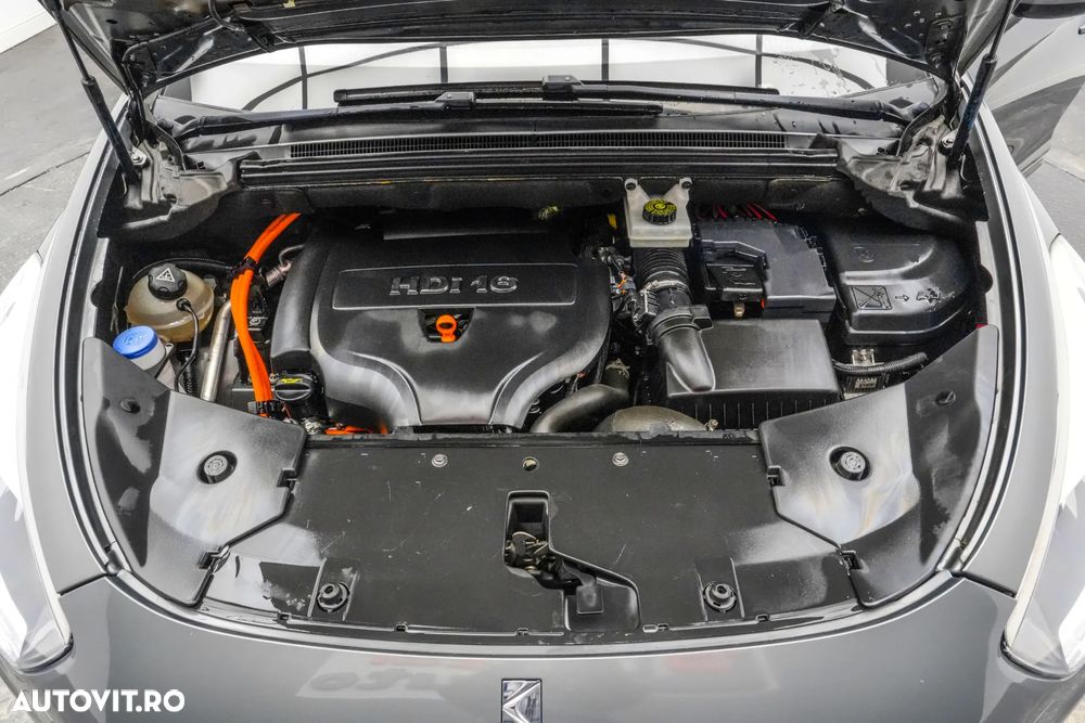 Citroën DS5 2.0 HYbrid4 Airdream Sport Chic - 24