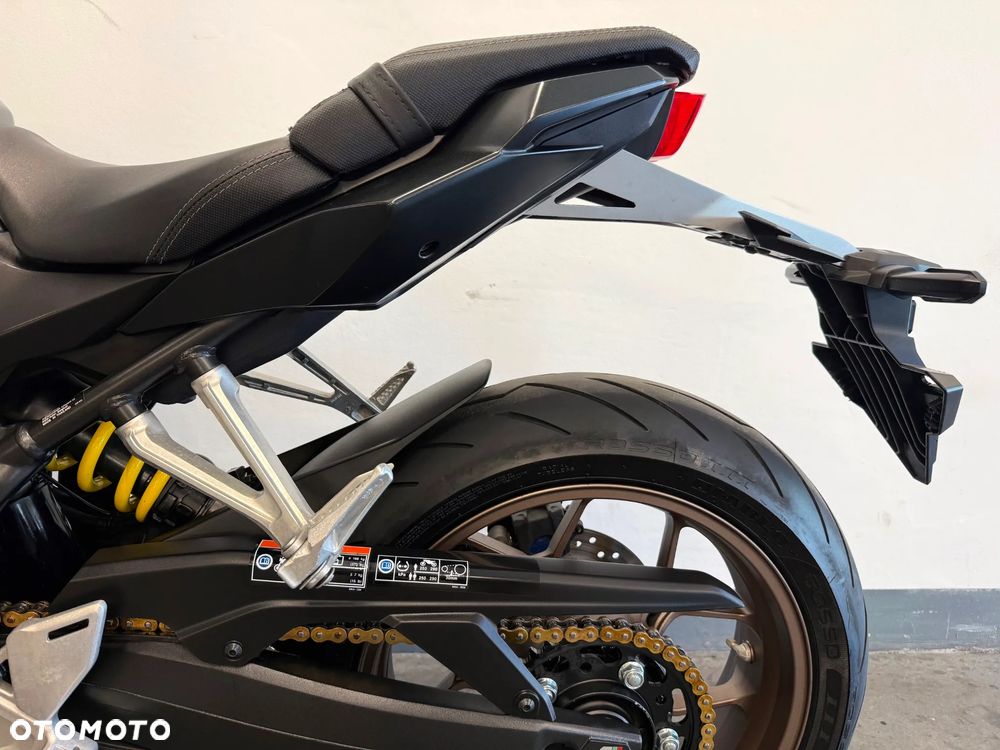 Honda CB - 28