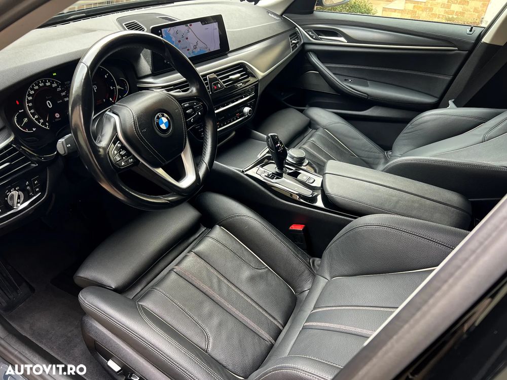 BMW Seria 5 520d Aut. Luxury Line - 24