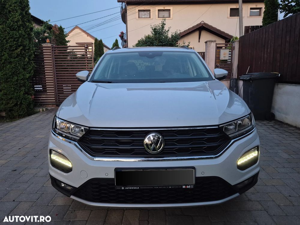 Volkswagen T-Roc 1.5 TSI DSG Design - 6