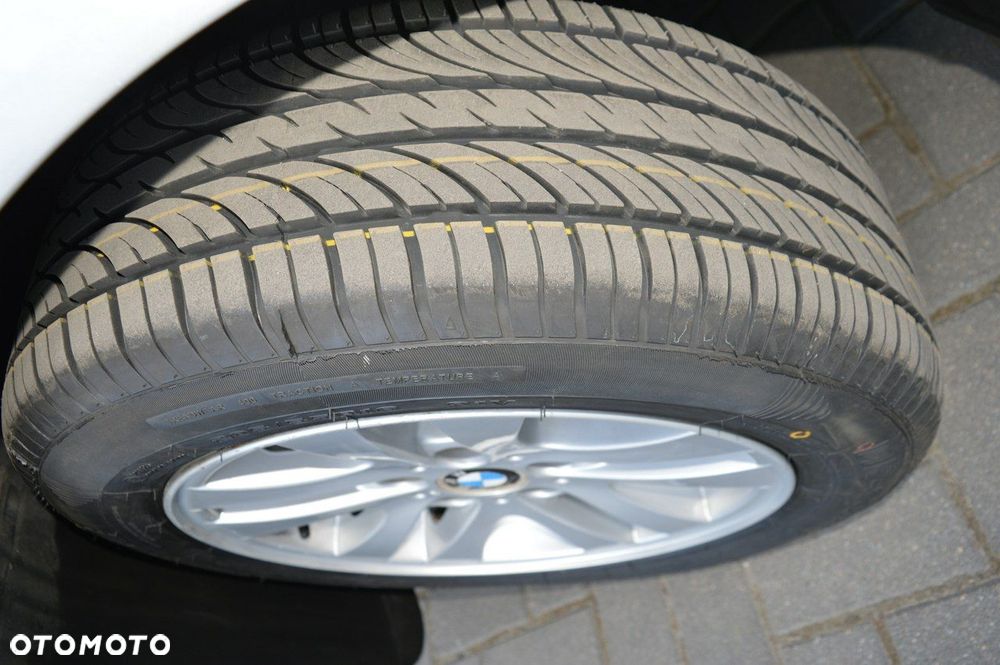 BMW Seria 3 320d - 5