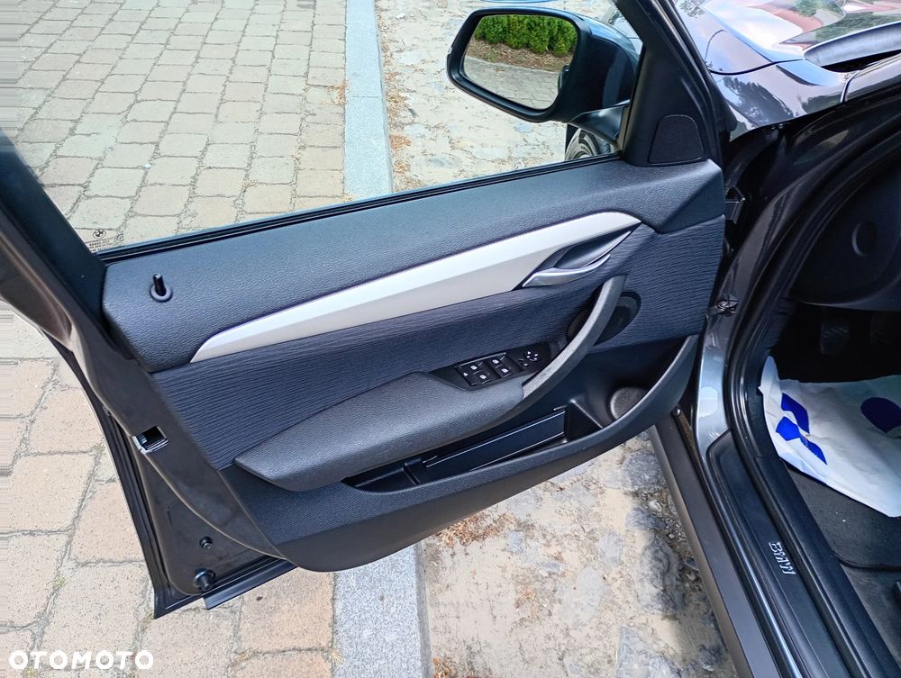 BMW X1 xDrive18d - 24