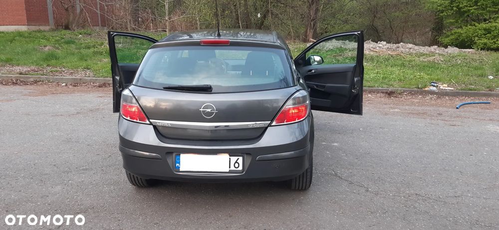 Opel Astra 1.7 CDTI - 12