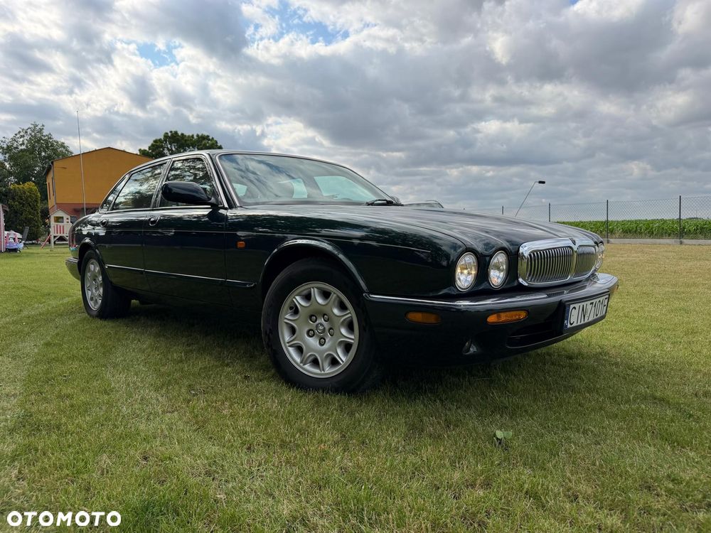 Jaguar XJ - 2