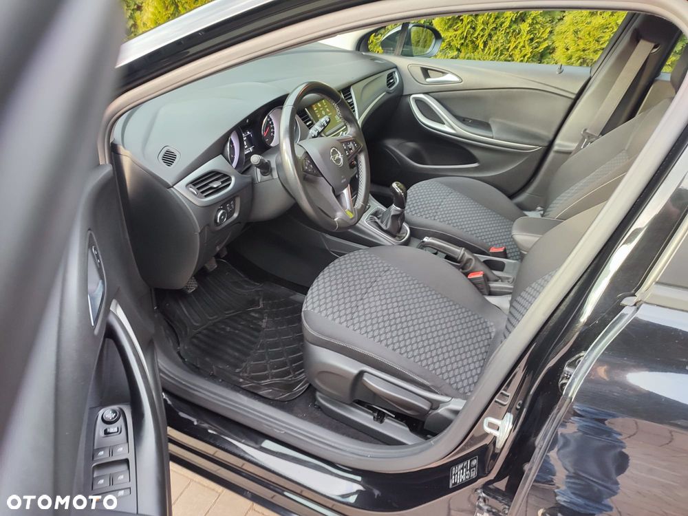 Opel Astra 1.5 D Start/Stop - 12