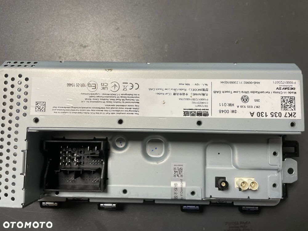 VW CADDY 2K7035130A radio ekran stacja - 3