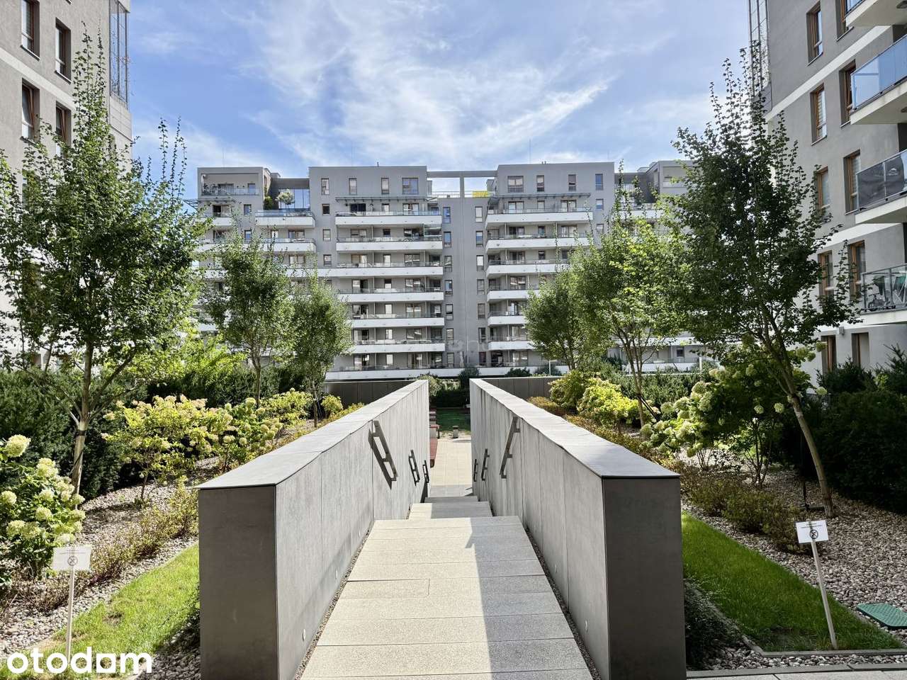 2 pokoje  46,59 m²  Wola  miejsce postojowe