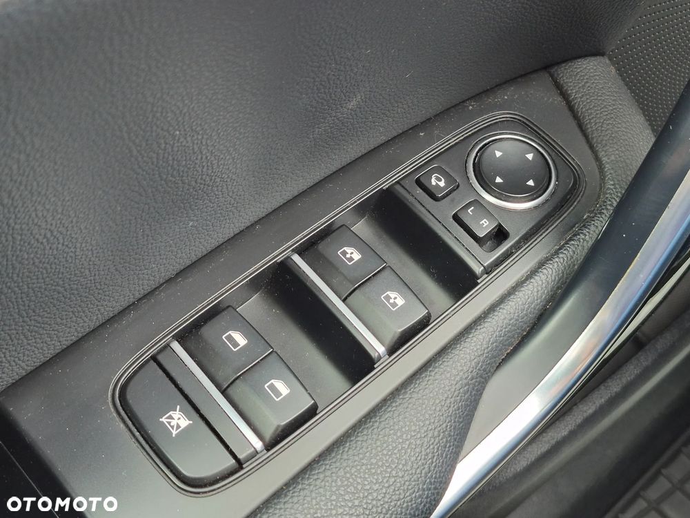 Kia ProCeed 1.4 T-GDI GT Line - 25