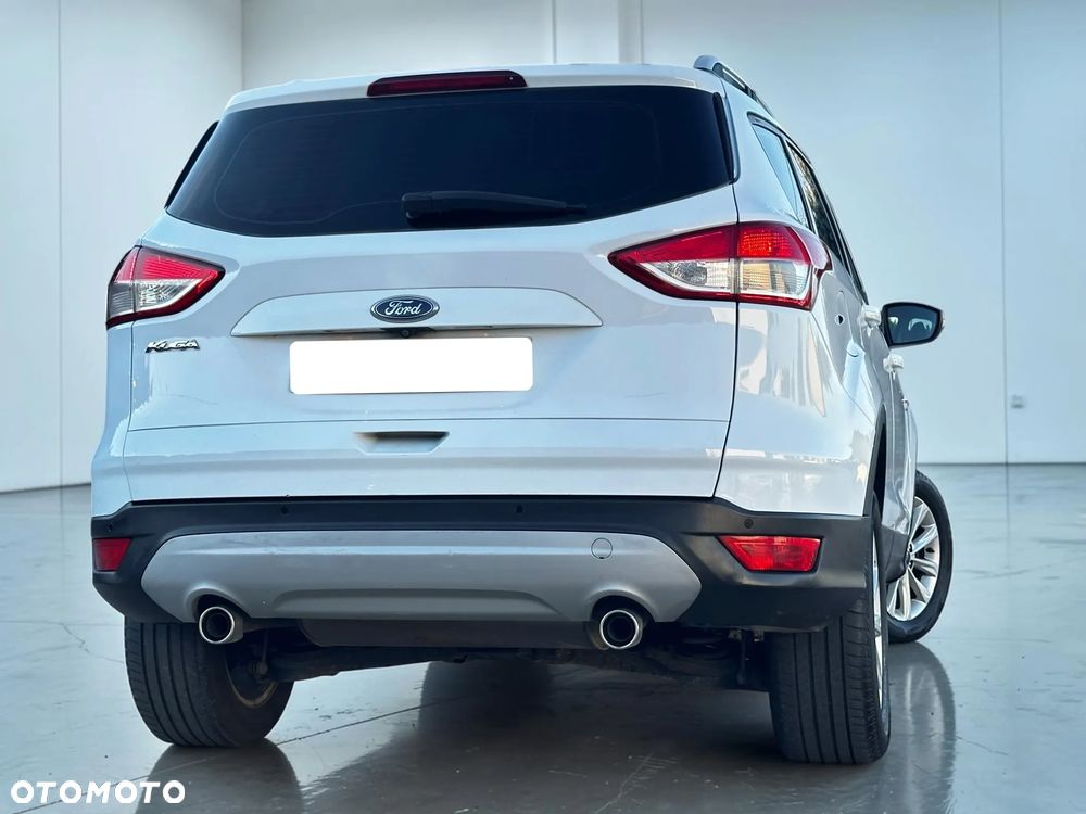 Ford Kuga 2.0 TDCi 4x4 Titanium - 16