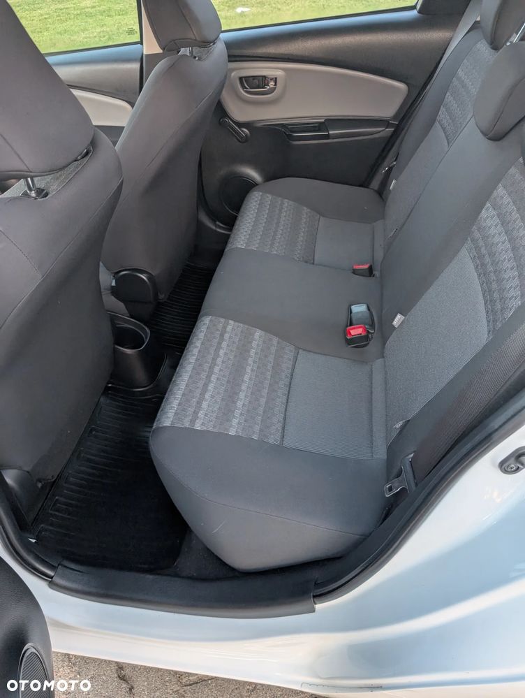Toyota Yaris 1.33 Active - 14