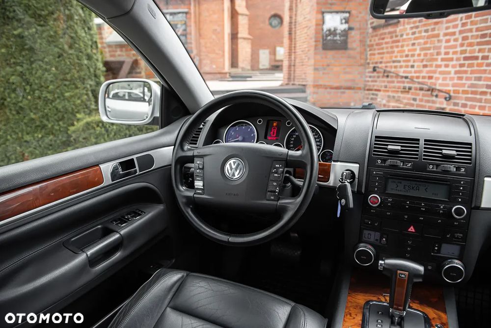 Volkswagen Touareg 3.2 V6 Automatik - 21
