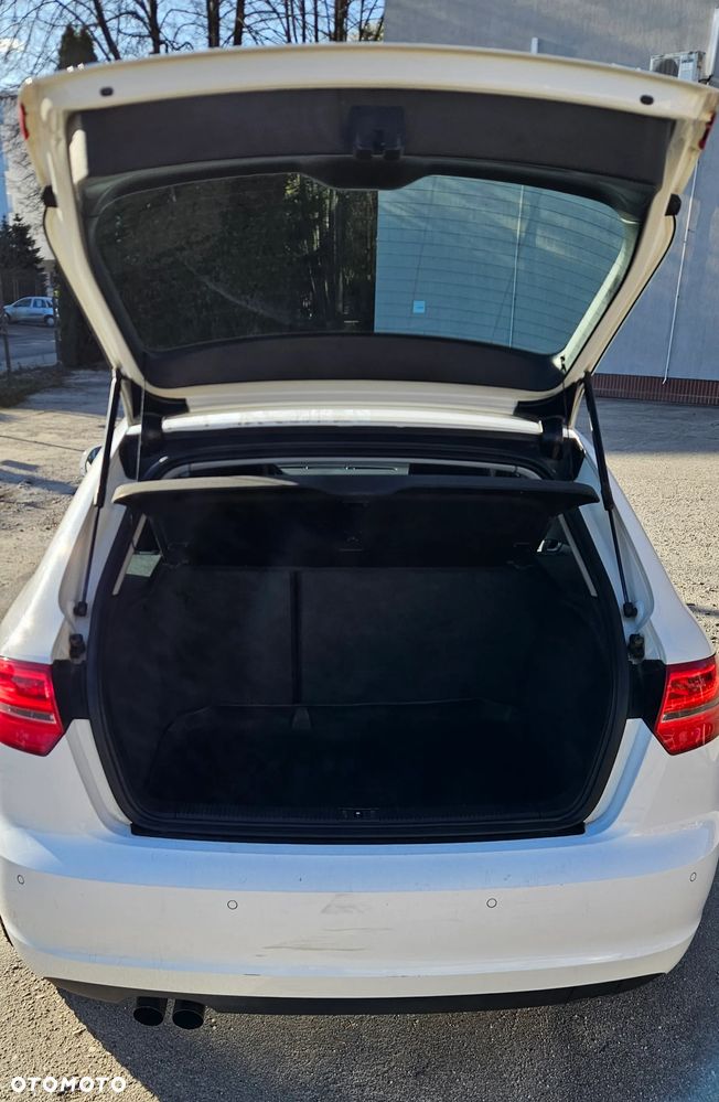 Audi A3 Sportback - 21