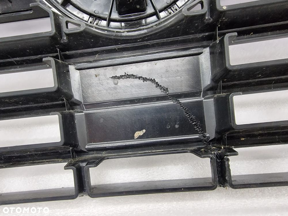 VW T6 LIFT T6.1 7LA 19- 4 MOTION ATRAPA / GRILL PRZEDNI PRZÓD , NR 7LA853651C / 7LA853653J , NR AUKCJI GR123 - 24