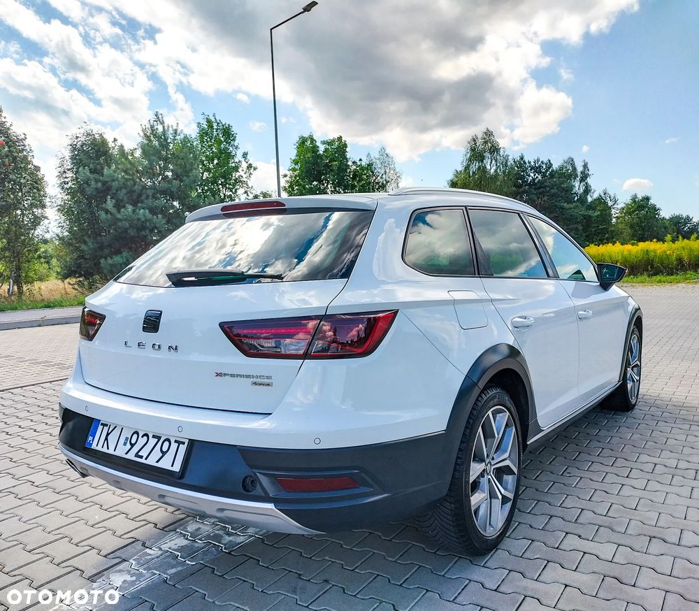 Seat Leon 2.0 TDI DPF Start&Stop DSG XCELLENCE - 7