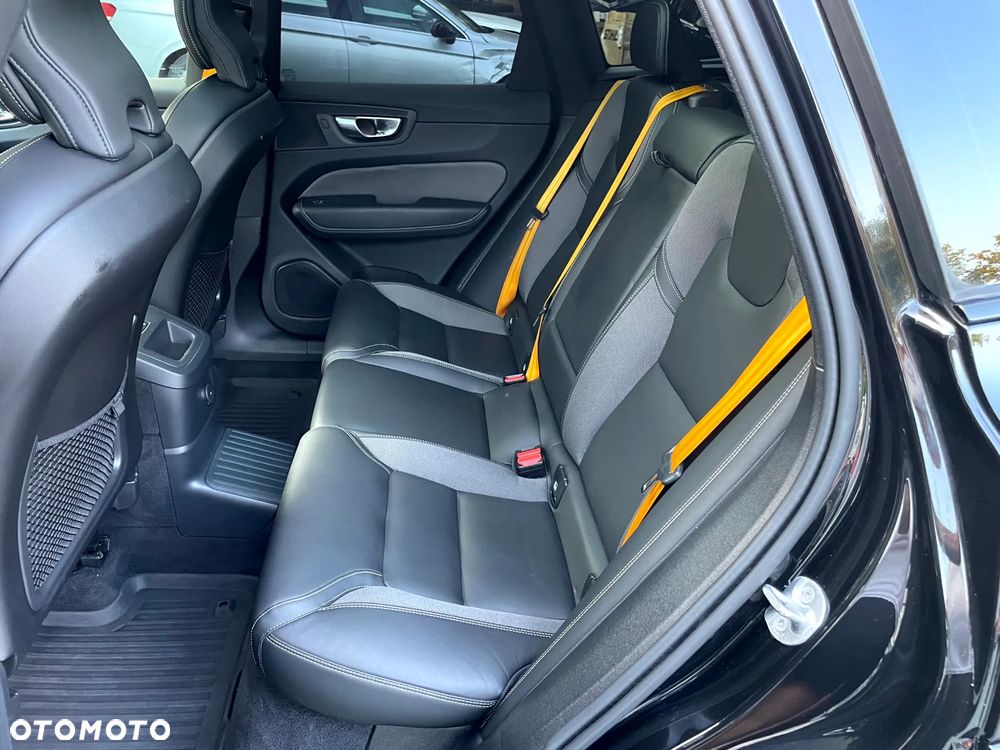 Volvo XC 60 T8 AWD Polestar Engineered - 21