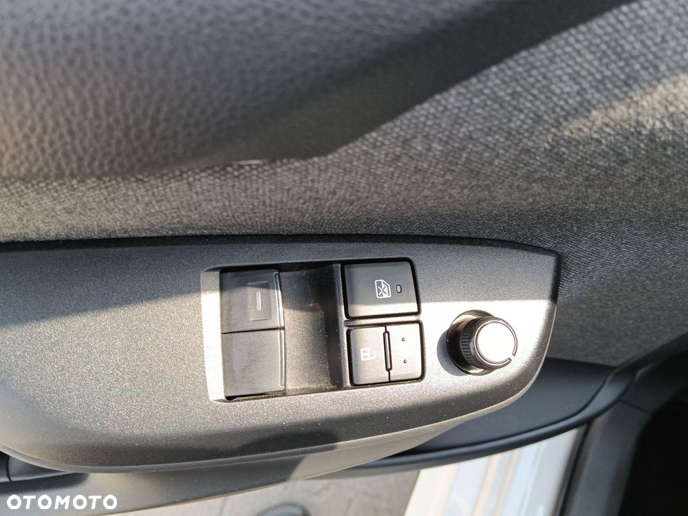 Toyota Yaris Hybrid 1.5 Comfort - 16