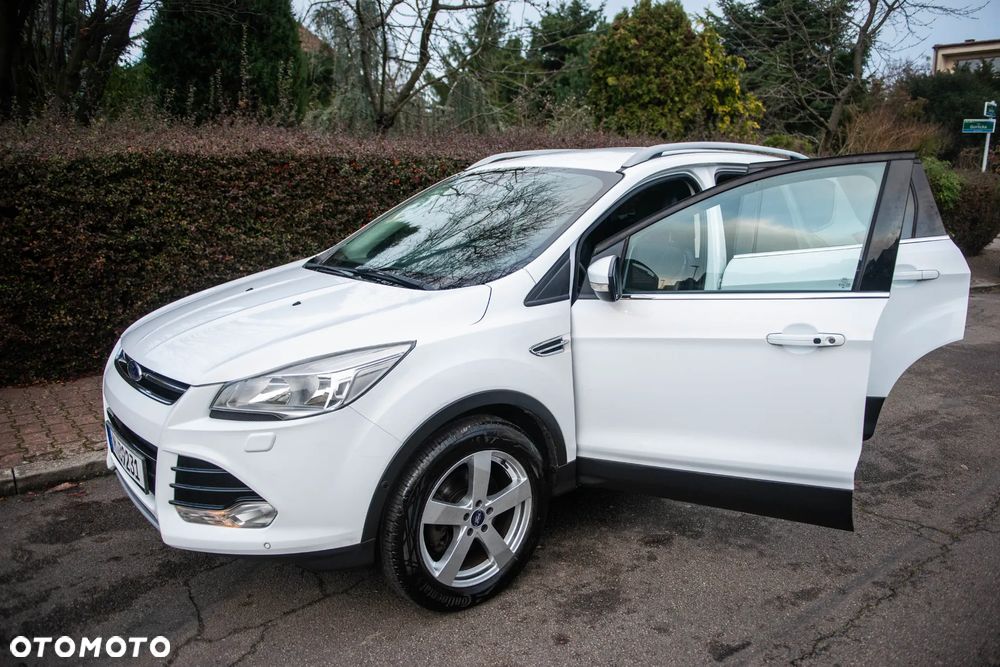 Ford Kuga 2.0 TDCi 4x4 Titanium - 16
