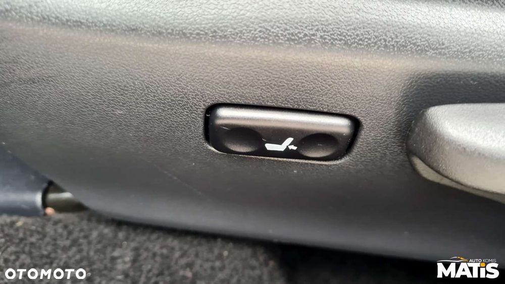 Toyota Auris - 26