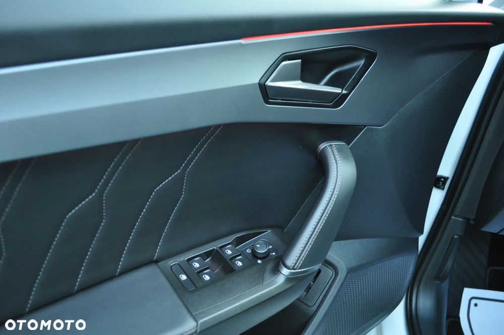 Cupra Formentor 1.5 eTSI DSG - 35