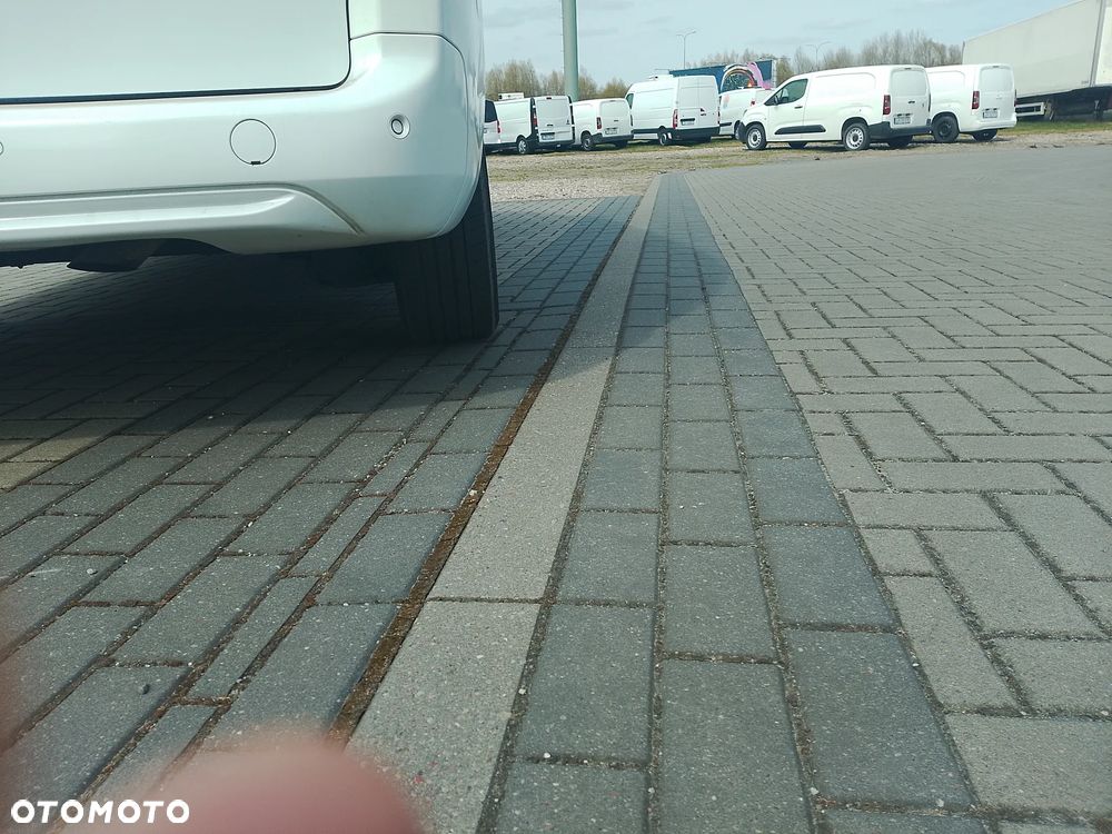 Peugeot Partner Proace Berlingo Combo Doblo L2 Izoterma Chłodnia Salon PL półka Inox 3 osoby - 22