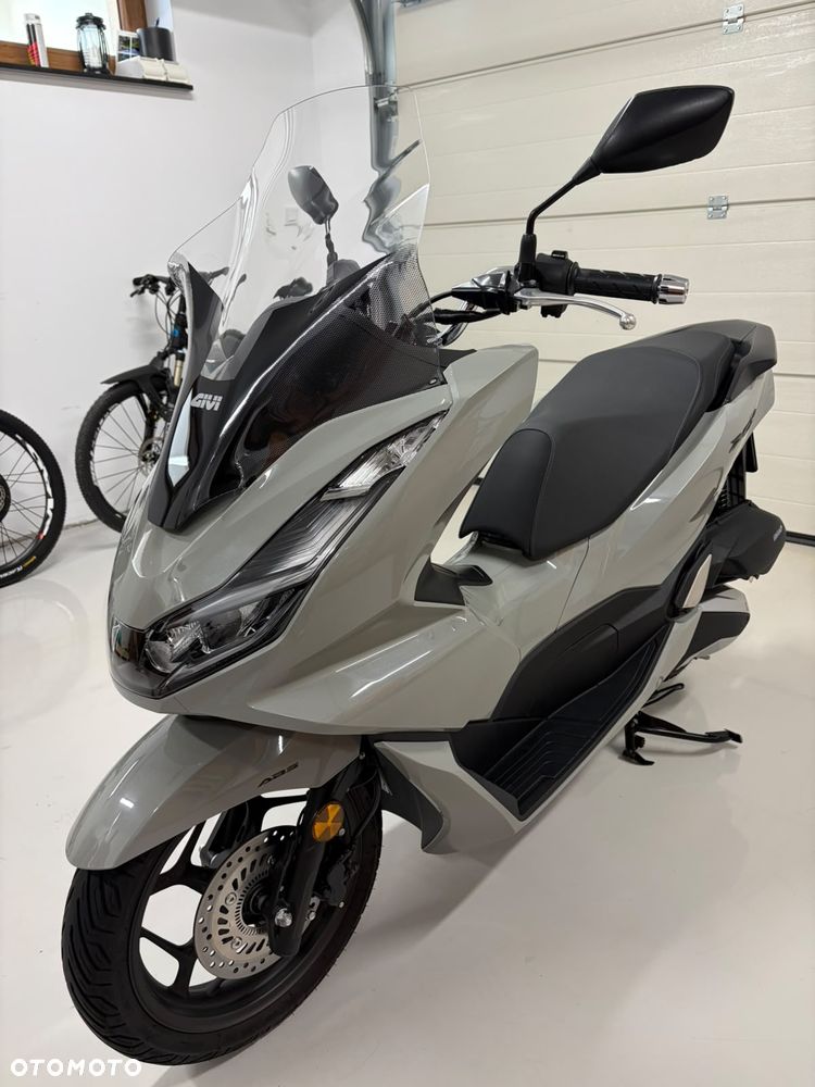 Honda PCX - 4