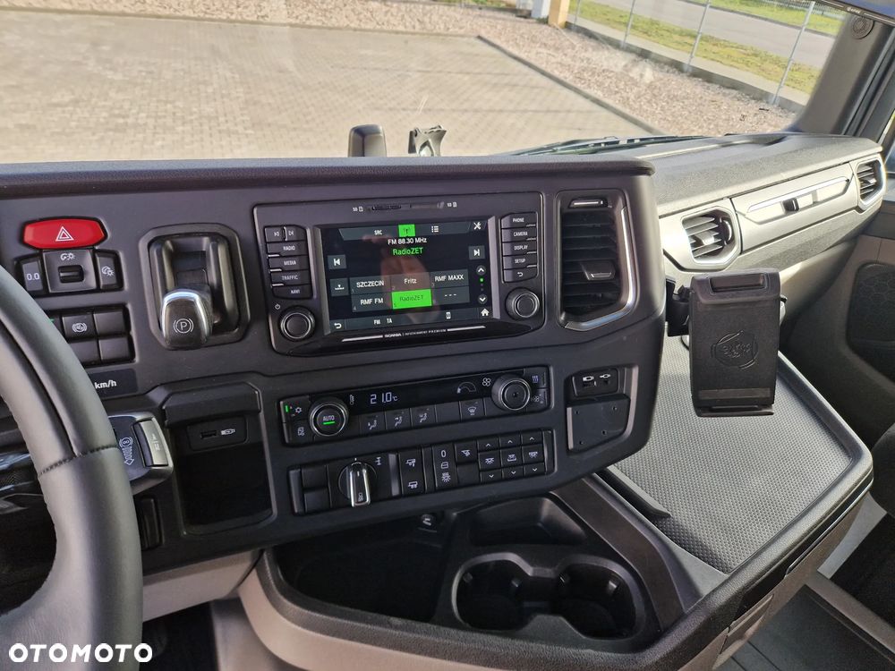 Scania R410/ 2020r/ ZAWIESZENIE FULL PODUSZKA/ BAKI 1200L/  FULL LEDY/ SERWIS NIEMCY - 11