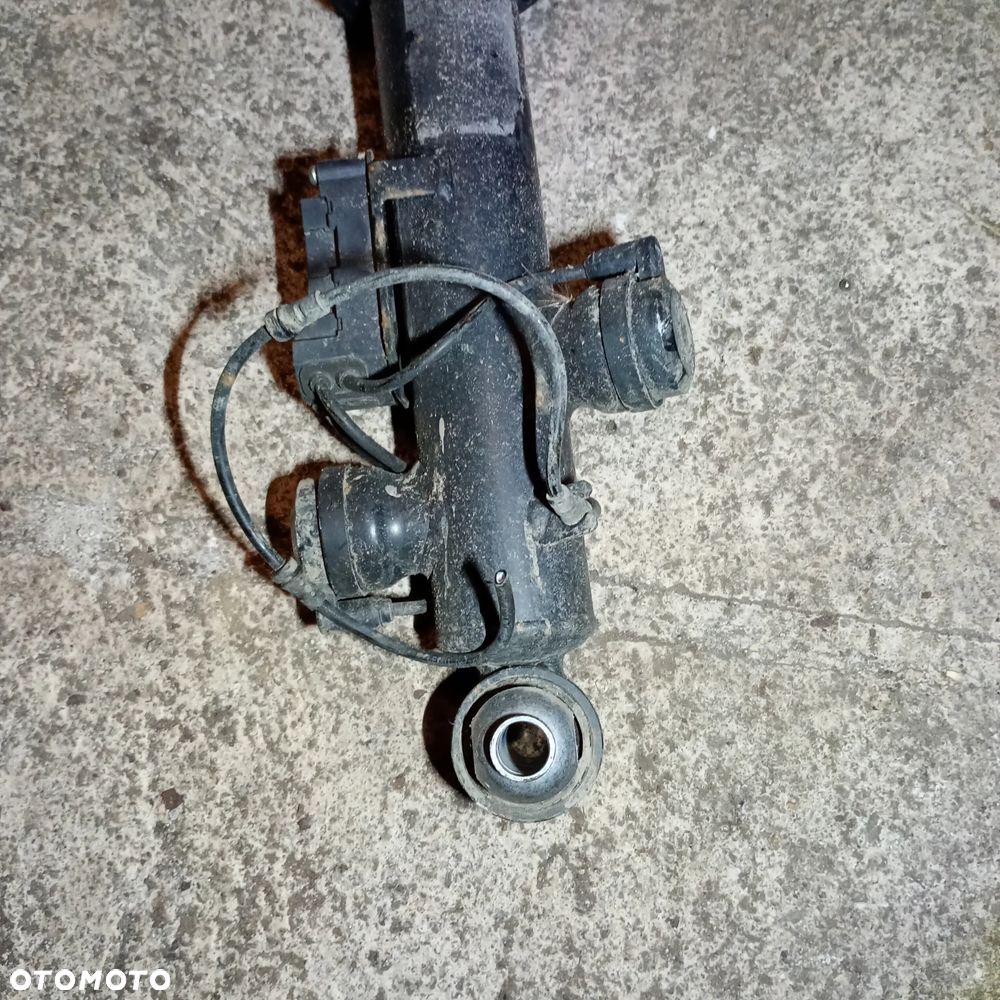 Amortyzator tylny prawy BMW F10 6796860 - 2