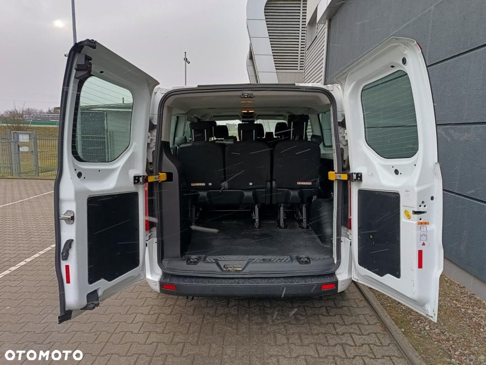 Ford Transit Custom - 8