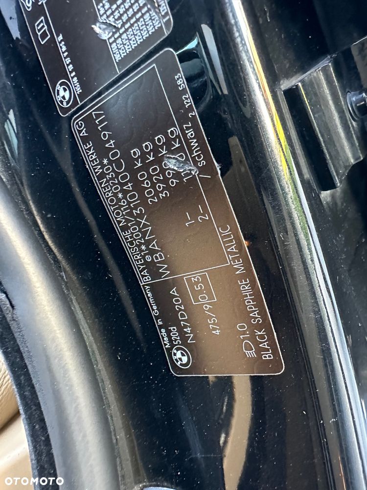 BMW Seria 5 520d Edition Exclusive - 15