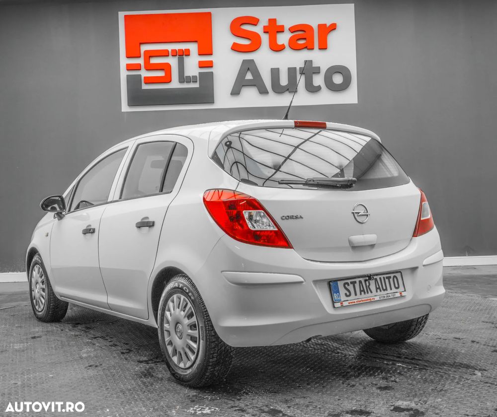 Opel Corsa 1.2 Essentia - 5