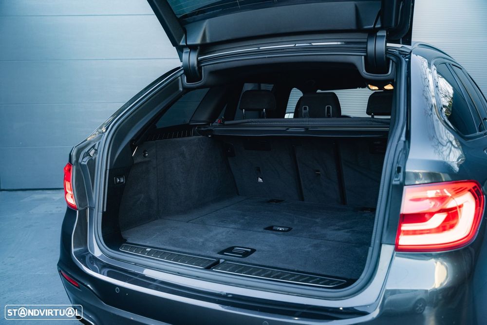 BMW 520 d Pack M Auto - 27