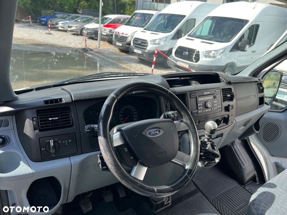 Ford Transit Furgon Brygadowy Doka 6 os. 4x4 AWD L3H2 2.4 TDCI 140KM Webasto HAK - 11
