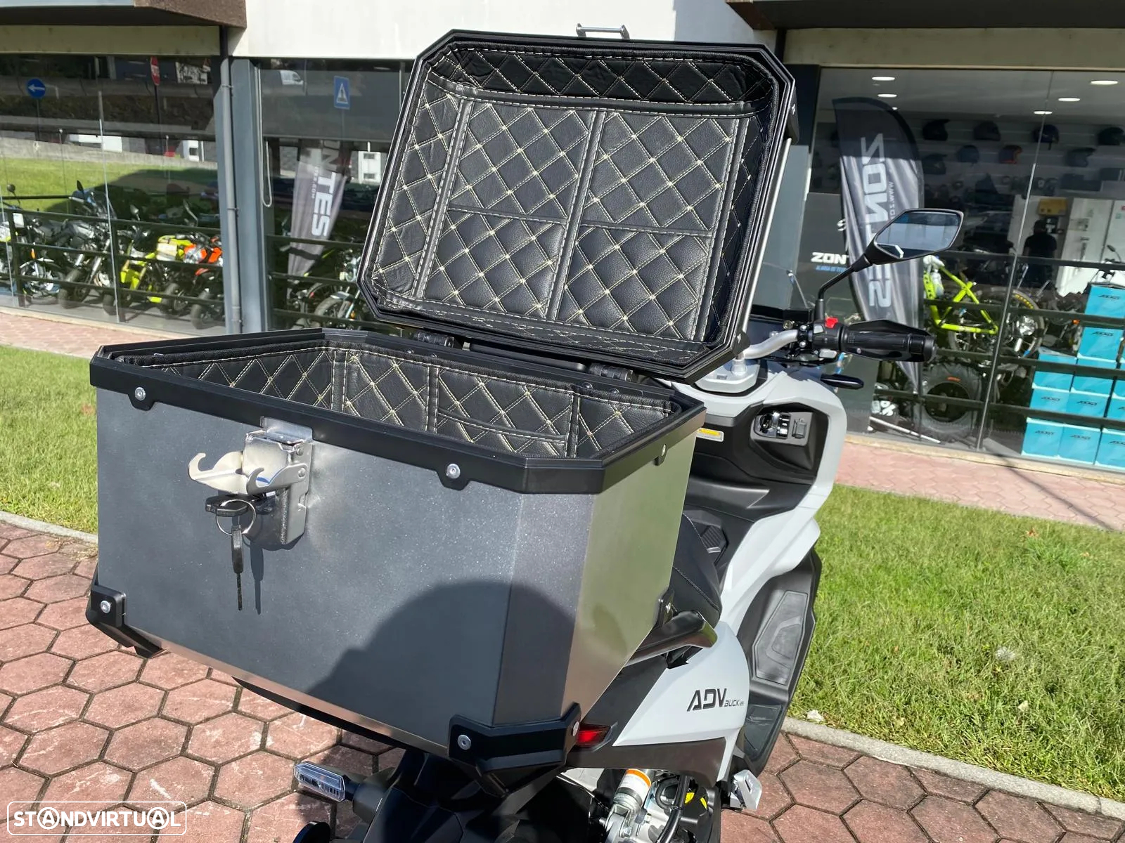 Linhai Buck 125 ADVENTUR/COM TOP CASE - 5