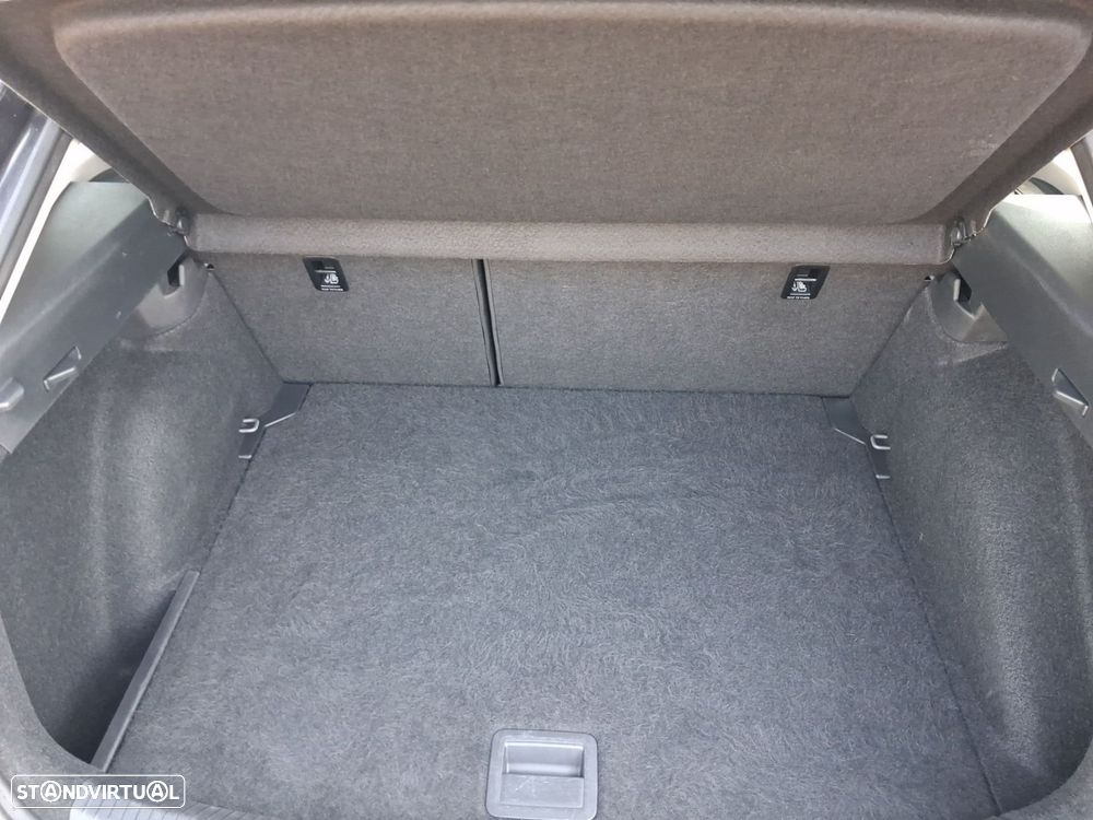 VW Taigo 1.0 TSI Urban - 10