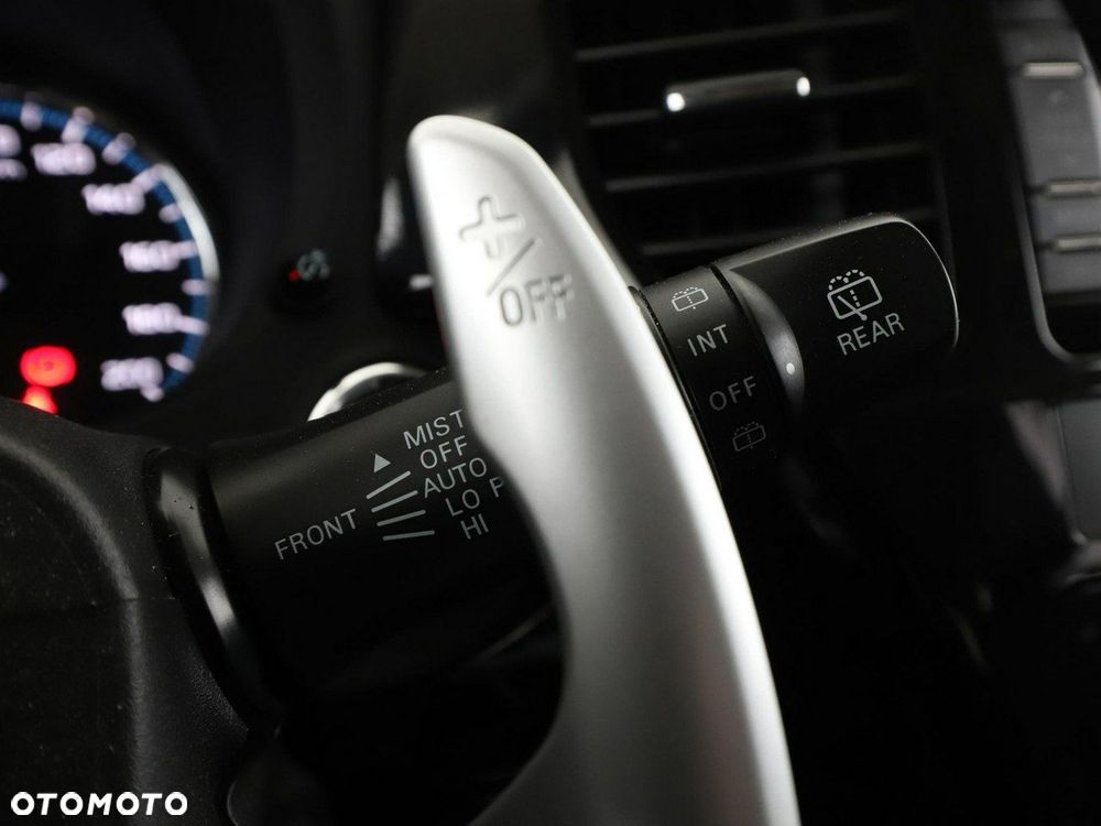 Mitsubishi Outlander - 33