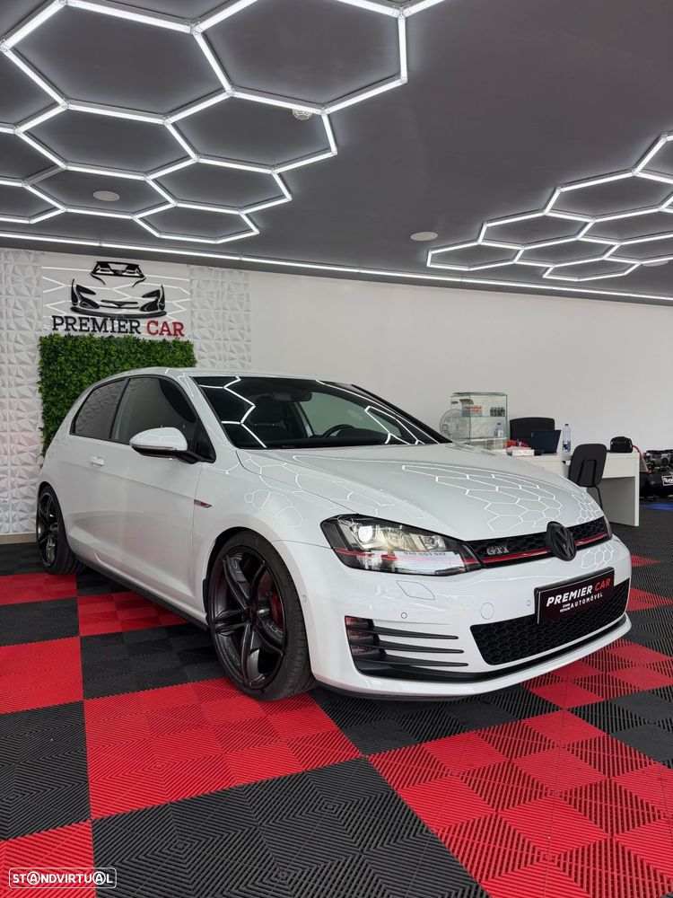 VW Golf GTI Performance BlueMotion - 4