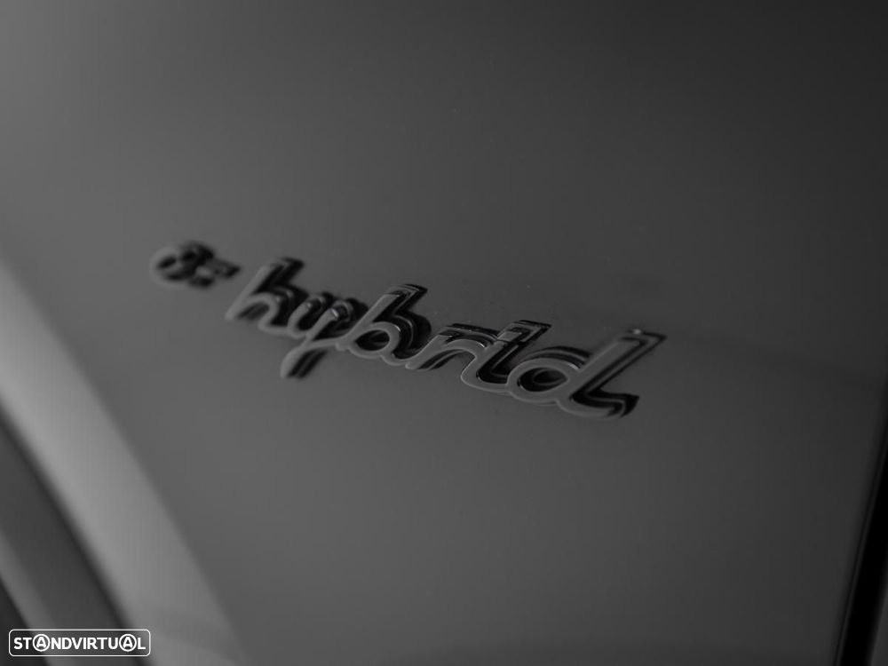 Porsche Cayenne Coupé E-Hybrid - 17