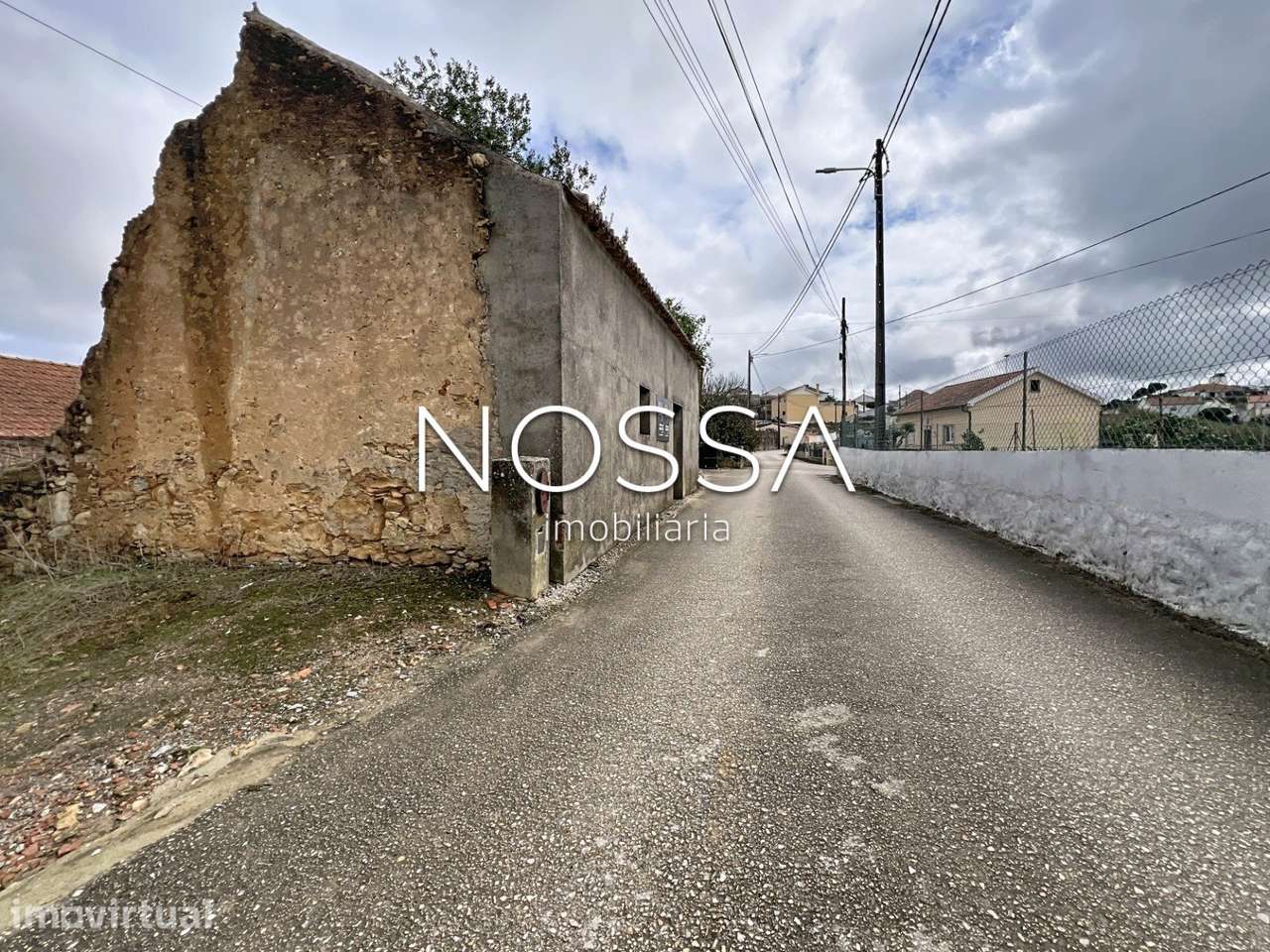 Ruína com 60m² | Terreno urbano | Sobral da Abelheira – Mafra - Grande imagem: 5/38