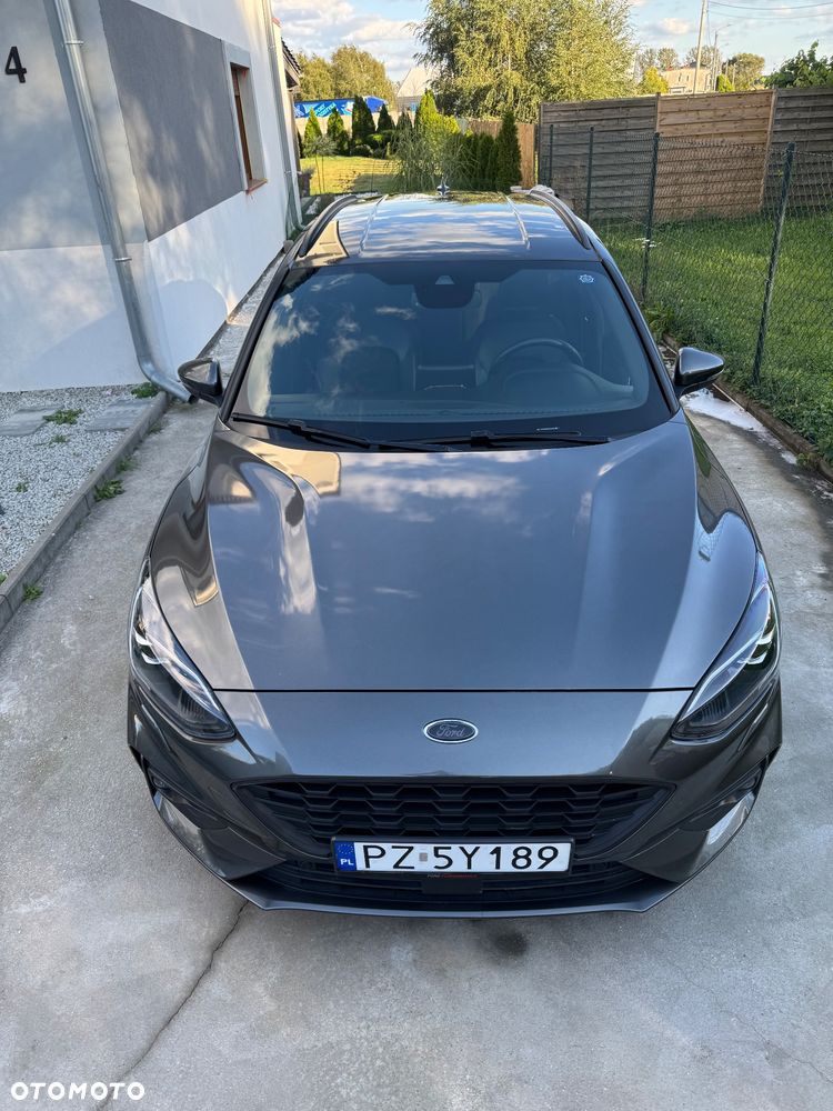 Ford Focus 1.5 EcoBoost ST-Line X - 3