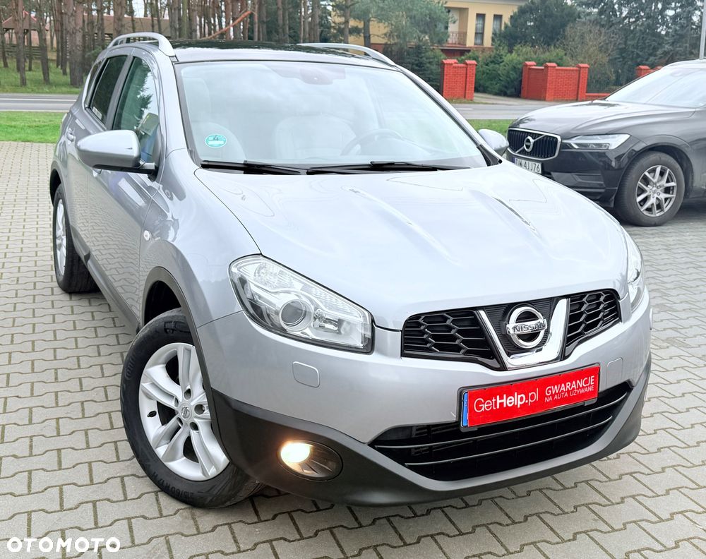 Nissan Qashqai 2.0 dCi 4 x 4 DPF tekna - 24