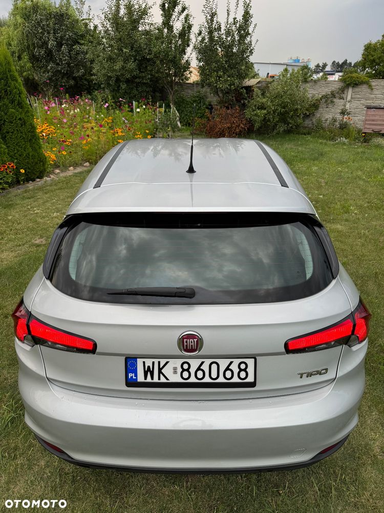 Fiat Tipo 1.4 16v Easy - 10